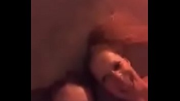 periscope girls kissing 10  