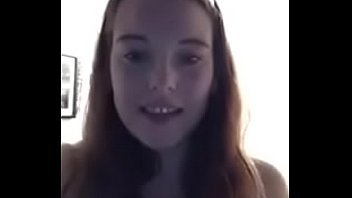 periscope girls kissing 10  