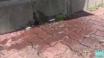 Japanese Power Pissing in Public