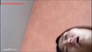While his girlfriend was not at work, she kept teasing her beautiful so she finally went to bed in the living room and changed the floor, yelling: No, I039 m a little embarrassed!...