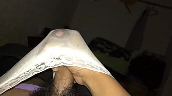 Llenando de leche los de mi prima...