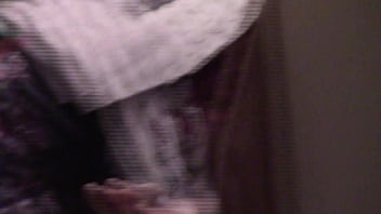 granny voyeur travail nu 60