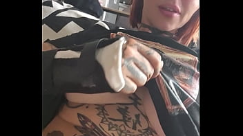 Des bisous mes petits cœurs je suis très chaude aujourd'hui Si tu a envie ...