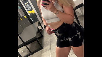 Mon booty apr&egrave_s le sport pr&ecirc_t &agrave_ te gicler de plaisir en show cam