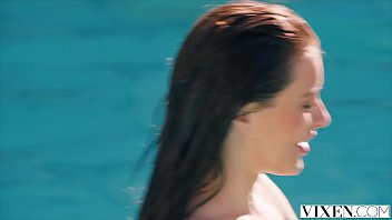 Cccc XXX Videos · XNXX.com.se Free Porn Online! 3GP MP4 Mobile Sex XXX Porno Videos!