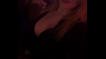 Petit resto avec l’équipe et les amis Je vous poste les photos du shoot JM ...