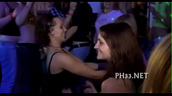 Bitches got wet from black dick