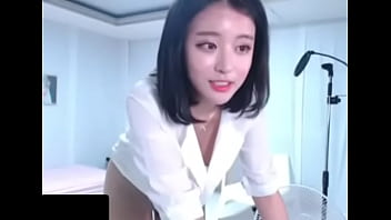 욕 고딩 자위 2025 | XXXXVideo