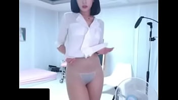 욕 고딩 자위 2025 | XXXXVideo