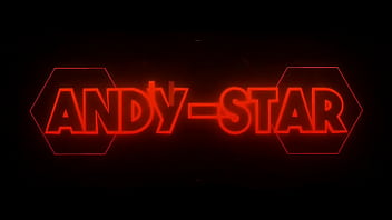 Schöne schlampe mit durchgefärbten haaren lutscht meinen riesigen schwanz->