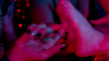 Clip sex Foot Worship, Tickling Fetish & Wax Play with Bratty Girls