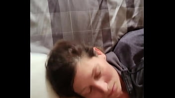 Giving wife huge facial Giving wife huge facial