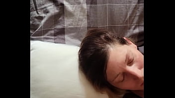 Giving wife huge facial Giving wife huge facial