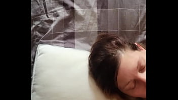 Giving wife huge facial Giving wife huge facial