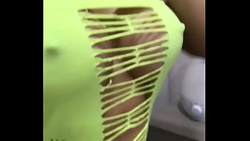 Mari Hot Safada Se Exibindo Com O Vestidinho Novo...