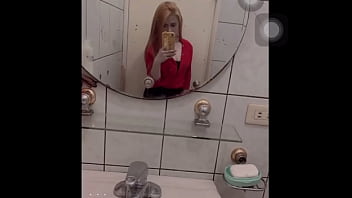 乱仑 单亲妈妈和自己三岁的儿子 舔儿子小鸡鸡 太可怕了 2025