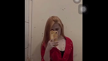 乱仑 单亲妈妈和自己三岁的儿子 舔儿子小鸡鸡 太可怕了 2025