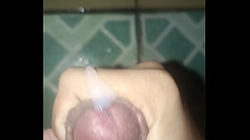 cumshot on a femboy, add me on discord, user in bio!!