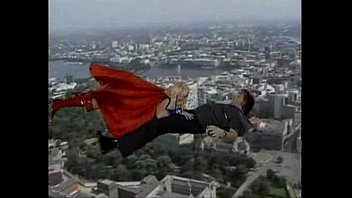 Supergirl blowjob for jimmy olsen...