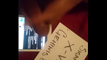 Masturbandome De Nuevo...