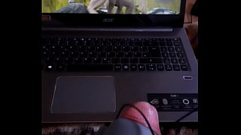 Hands free big cumshot