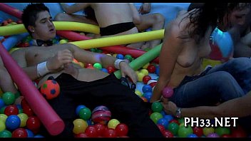 Yong Filles Avaient Fuck Dur Noyau