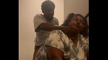 Clip sex Sexy BBW Remi getting nutted on in the stairwell