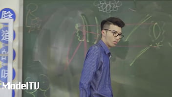 老师干学生 2025