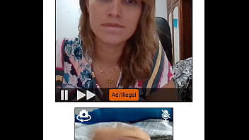 Me Mira Acabar Y Se Muerde El Labio...