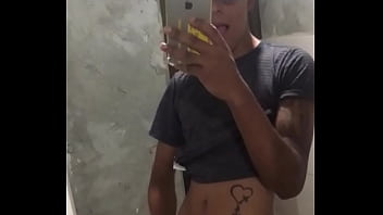 Moreno gostoso marginal