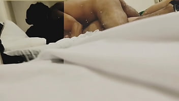 Gorda goloza me pide venirnos juntos