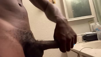 Horny &amp_ Strokin&#039_