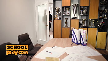 Pov Frisky Babe Geisha Kyd Sucks You Off In Secret...