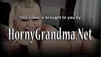Granny with saggy tits gets fucked - XVIDEOS.COM