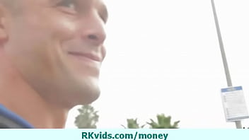 Smooth guy pays amateur chick for sex 6