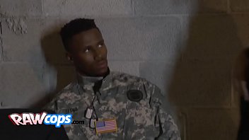 Black guy posing as a vet gets snatched