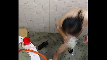 Intip Bocil Mandi 2024