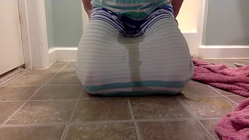 Trans Girl Pees And Poops Panties Uwu...