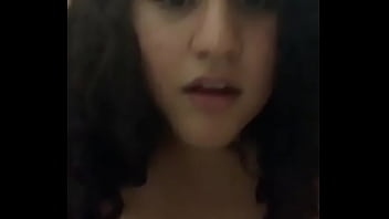 Petite Amie Au Gros Cul