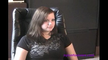 Holly Stocking Toe Teaser