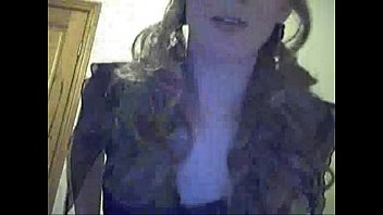 Horny Dutch Girl CAUGHT on Webcam   xrabbitcam...