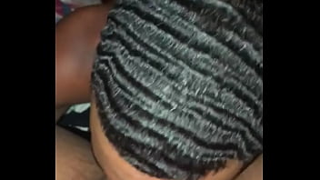Pussy eater with waves