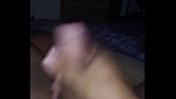 Laisse-Moi Te Manger Jusqu'à Ce Que Je Te Remplisse De Lait ?