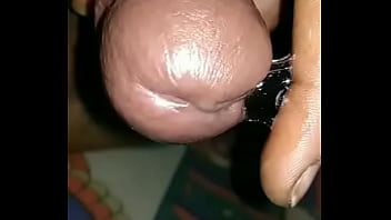 Precum Video Jerking Off Alone Indian Playboy...