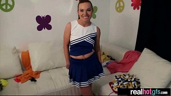 Lovely Cute GF Show On Camera Her Skills movie-27