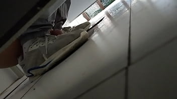 学生厕所偷拍 2025