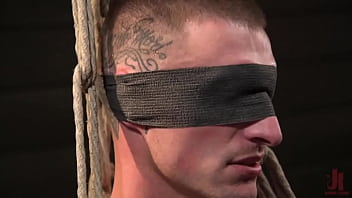 [MenOnEdge] Tattooed Stud Dane Stewart Gets His Big Dick Electrified And Edged