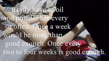 Studentin will synthetische Pussy quälen