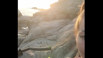 Une partie de pêche s annoncé ! Un show au bord de la mer humm quelle bonne ...