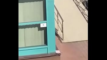 Pendeja Pajera Espiada En La Calle...